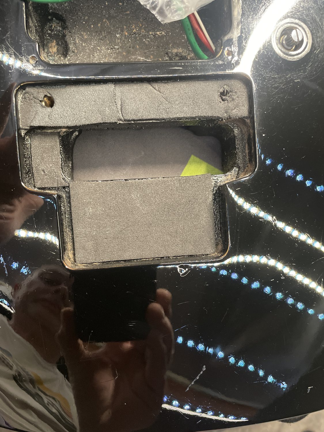 Ibanez RG470 cavity after cleanup