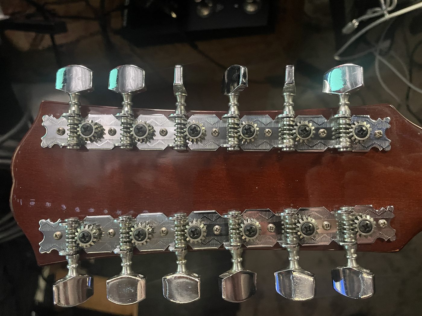 Cleaned and serviced 12-string Epiphone tuners